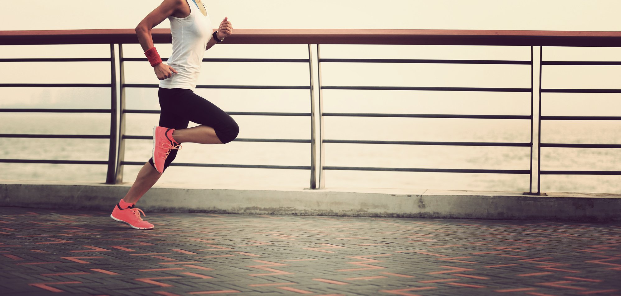how to run with Flat Feet