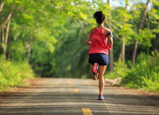 woman starting a run