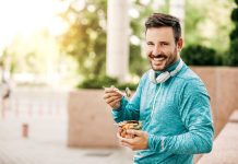 runner eating